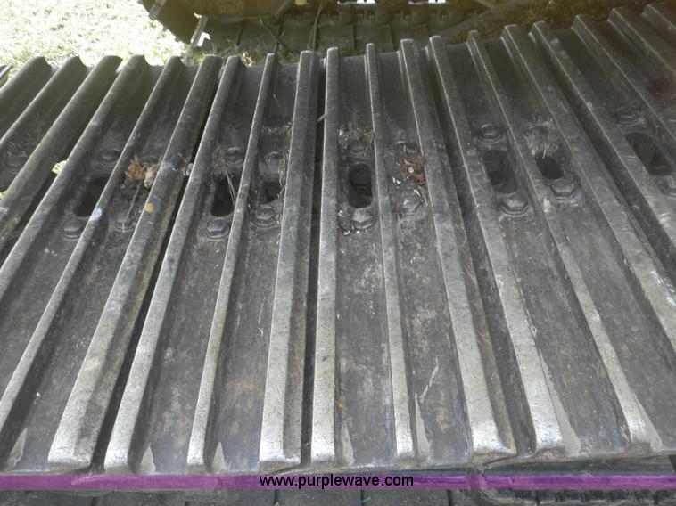 image for item I5925 2011 John Deere 200D LC excavator