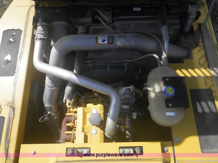 image for item I5925 2011 John Deere 200D LC excavator