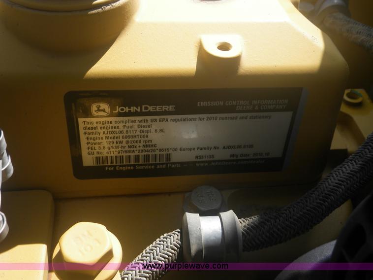 image for item I5925 2011 John Deere 200D LC excavator