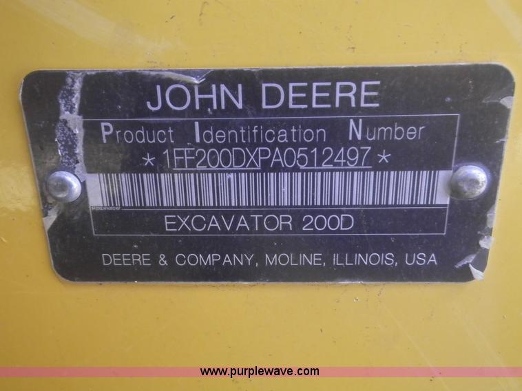 image for item I5925 2011 John Deere 200D LC excavator