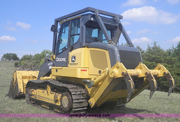 image for item I5926 2007 John Deere 755D track loader
