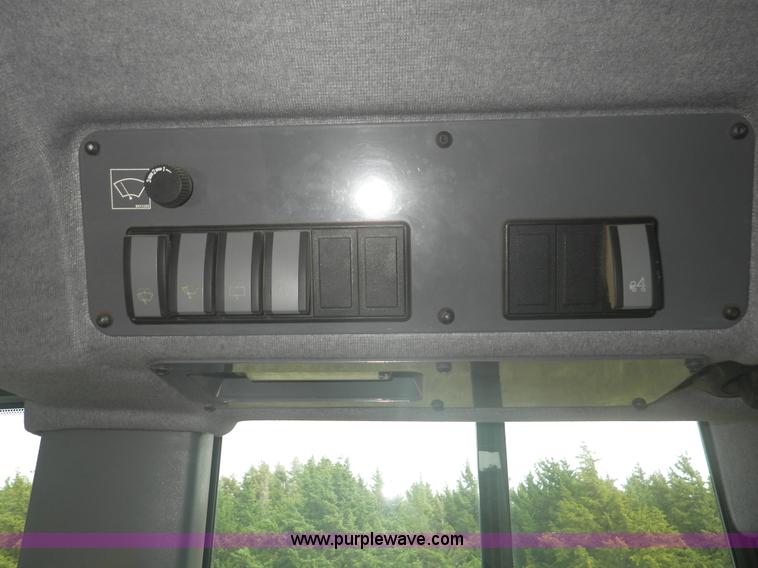 image for item I5926 2007 John Deere 755D track loader