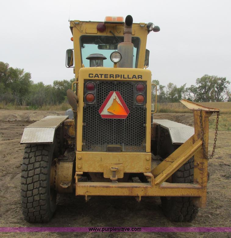 image for item I6038 1987 Caterpillar 140G articulated motor grader