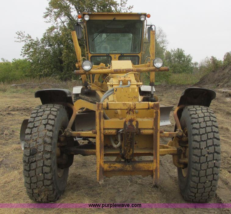 image for item I6038 1987 Caterpillar 140G articulated motor grader