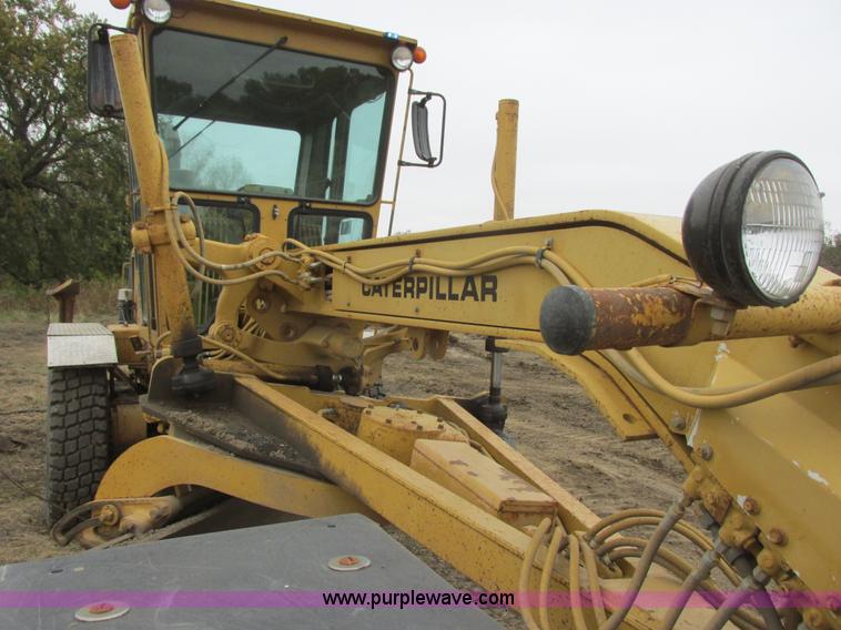 image for item I6038 1987 Caterpillar 140G articulated motor grader
