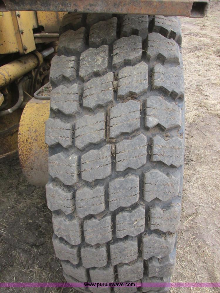 image for item I6038 1987 Caterpillar 140G articulated motor grader