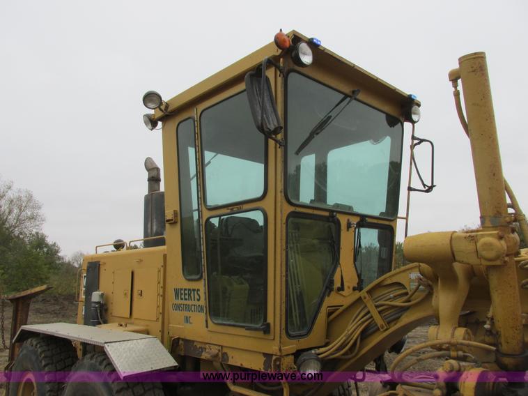 image for item I6038 1987 Caterpillar 140G articulated motor grader