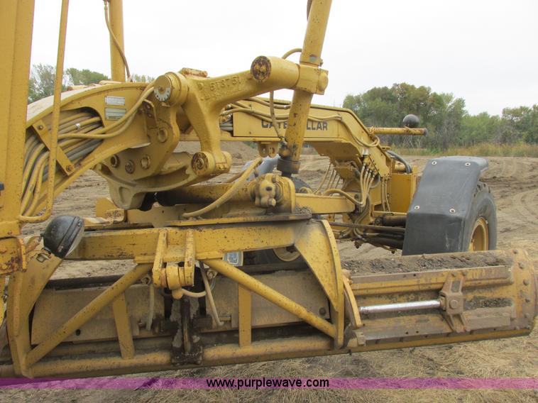 image for item I6038 1987 Caterpillar 140G articulated motor grader
