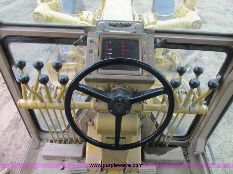 image for item I6038 1987 Caterpillar 140G articulated motor grader