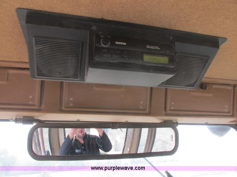 image for item I6038 1987 Caterpillar 140G articulated motor grader