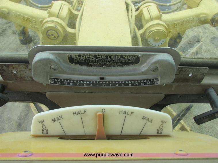 image for item I6038 1987 Caterpillar 140G articulated motor grader