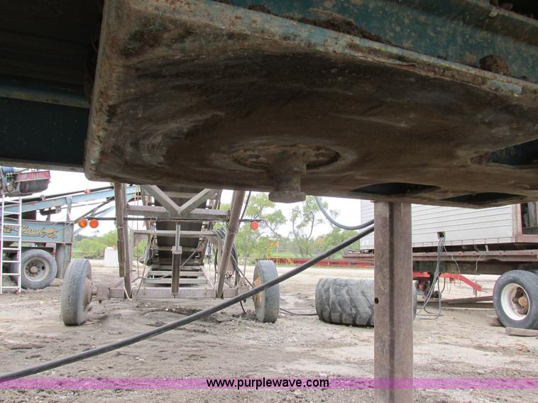 image for item I6043 2006 Powerscreen Turbo Chieftain dual deck screen