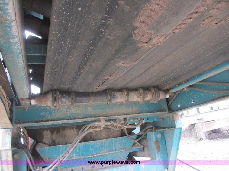 image for item I6043 2006 Powerscreen Turbo Chieftain dual deck screen