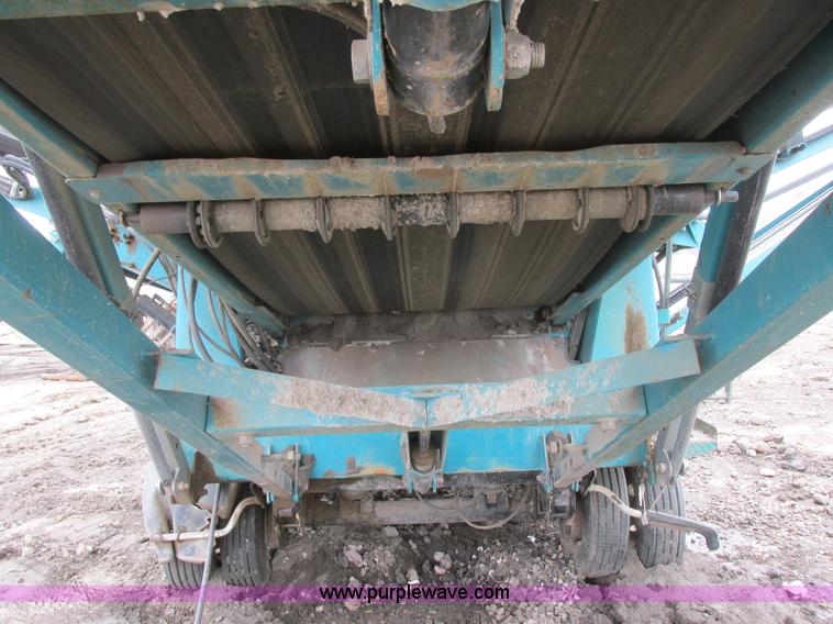 image for item I6043 2006 Powerscreen Turbo Chieftain dual deck screen
