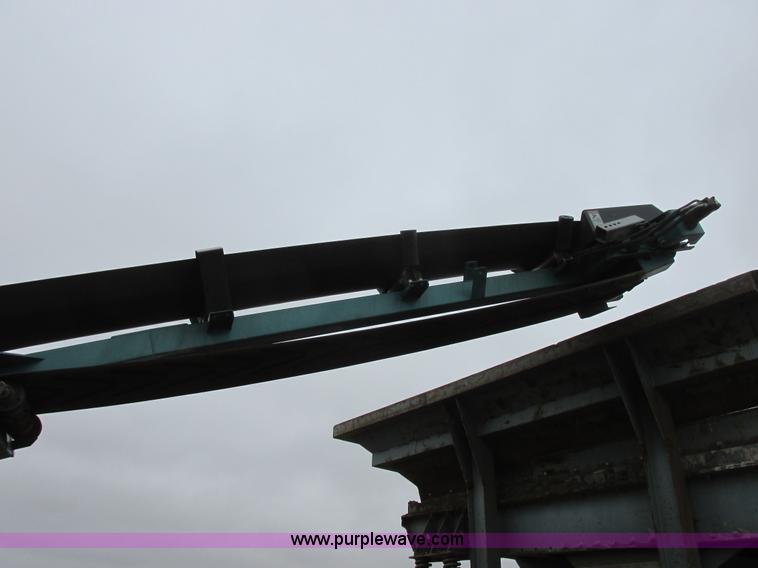 image for item I6043 2006 Powerscreen Turbo Chieftain dual deck screen