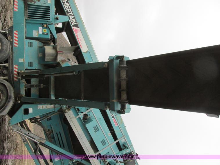 image for item I6043 2006 Powerscreen Turbo Chieftain dual deck screen