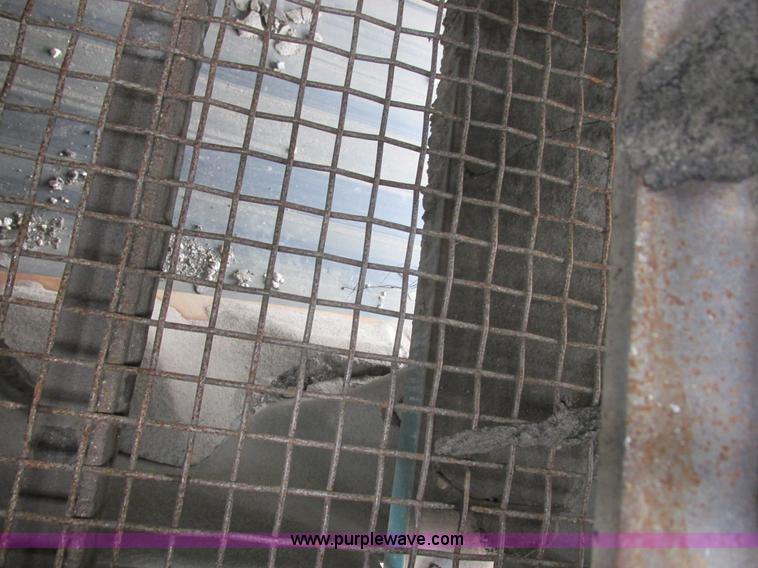 image for item I6043 2006 Powerscreen Turbo Chieftain dual deck screen