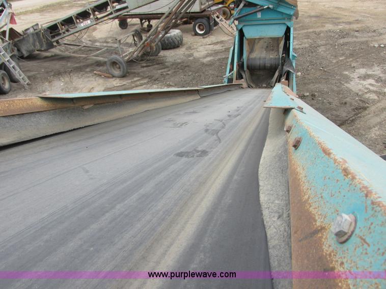 image for item I6043 2006 Powerscreen Turbo Chieftain dual deck screen