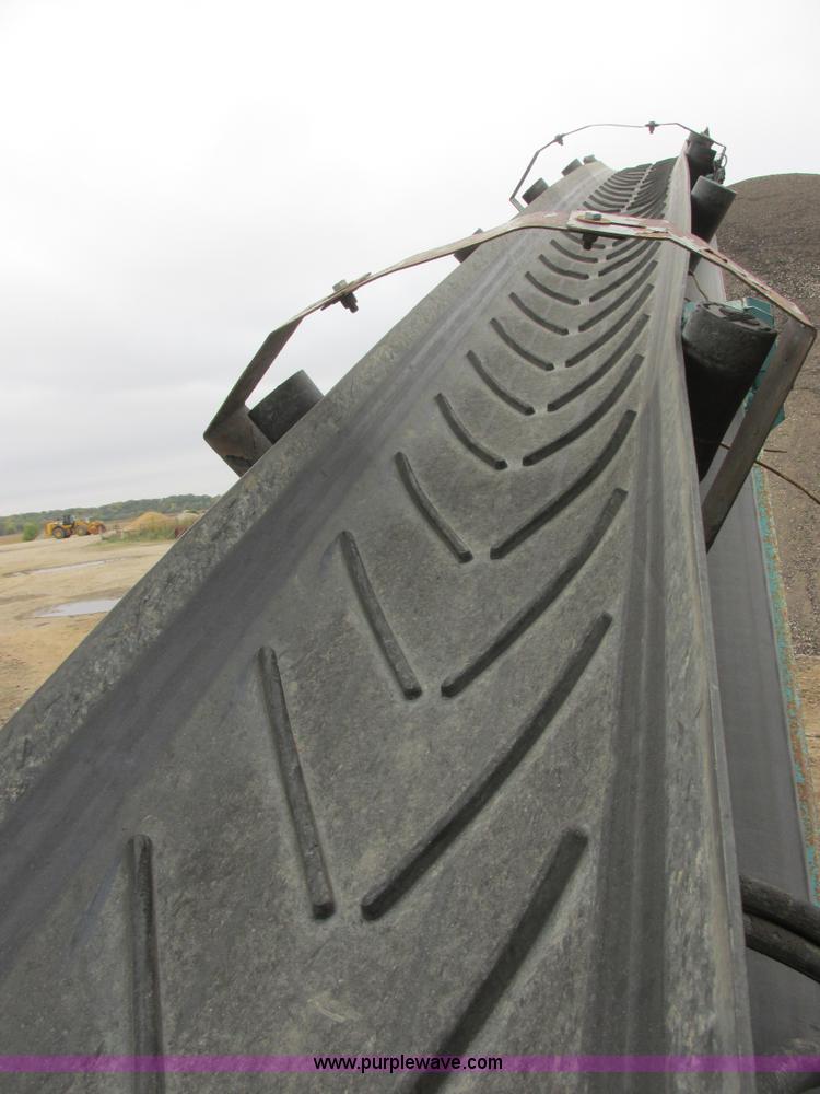 image for item I6043 2006 Powerscreen Turbo Chieftain dual deck screen