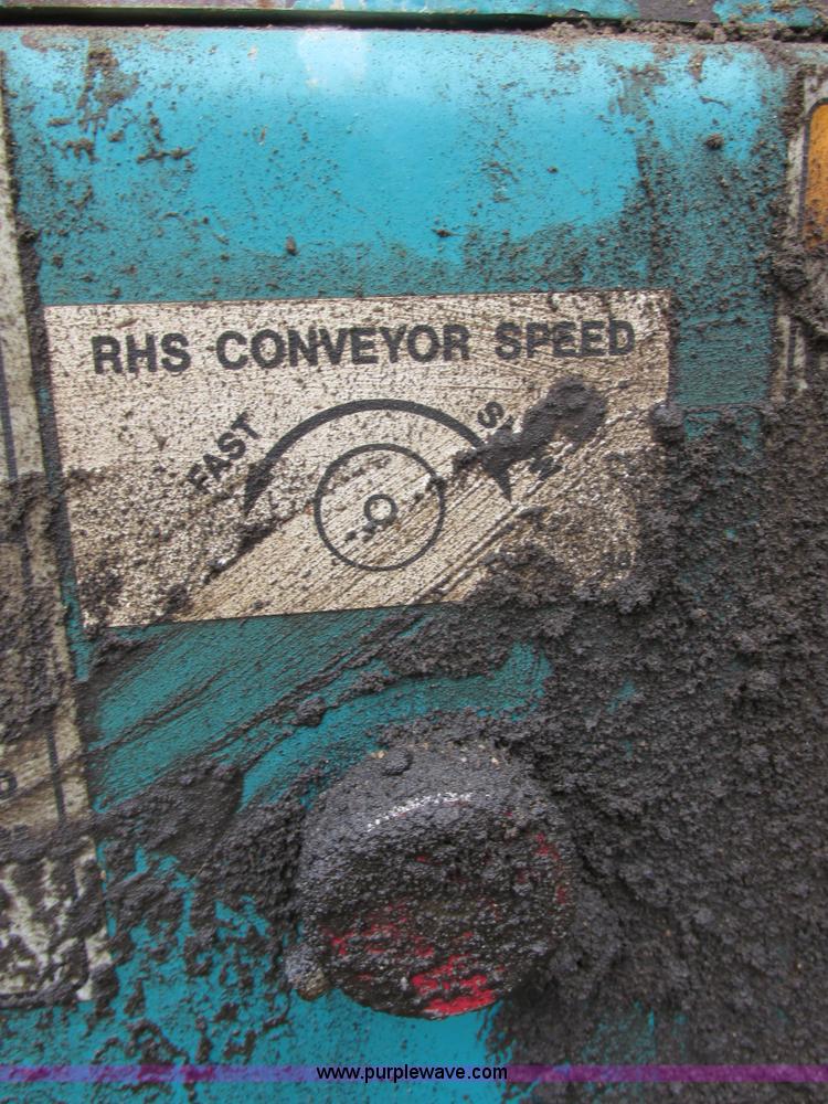 image for item I6043 2006 Powerscreen Turbo Chieftain dual deck screen