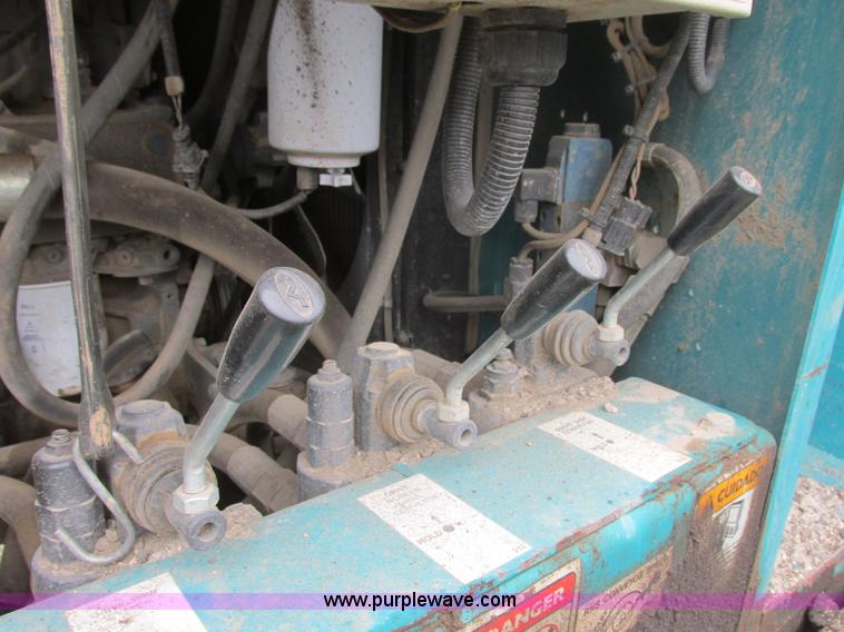 image for item I6043 2006 Powerscreen Turbo Chieftain dual deck screen