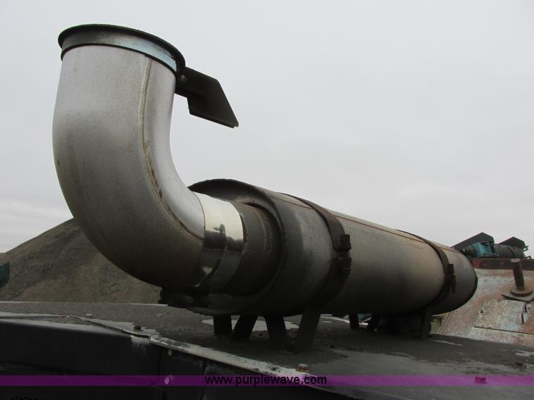 image for item I6047 2007 Inertia 5066 LRP impact crusher