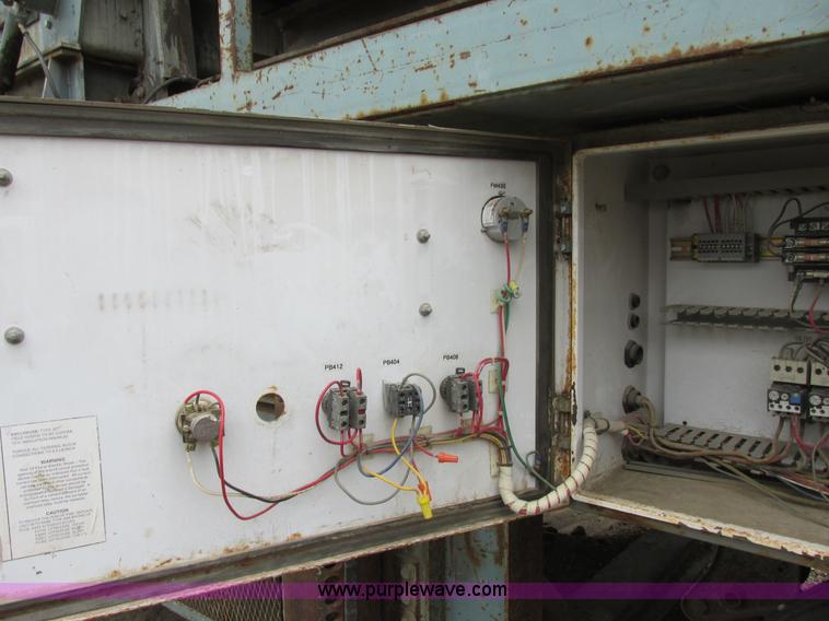 image for item I6047 2007 Inertia 5066 LRP impact crusher