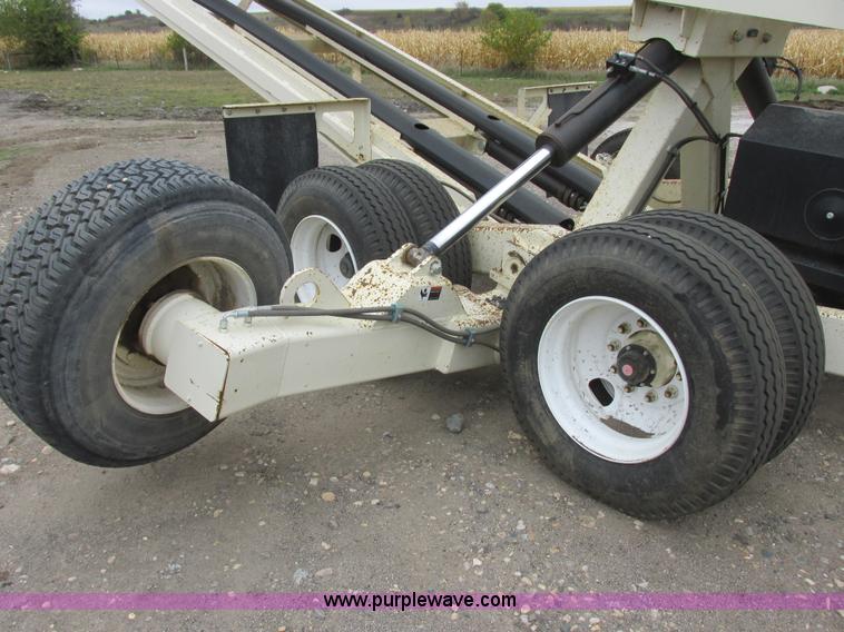 image for item I6048 2012 Superior Pinnacle PC radial stacking conveyor