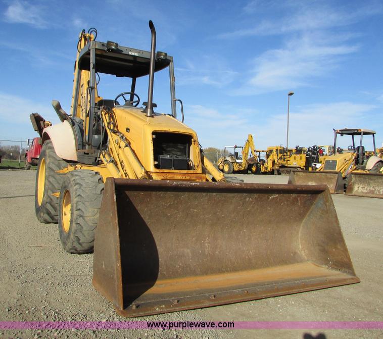 image for item I6737 1998 New Holland 655E backhoe