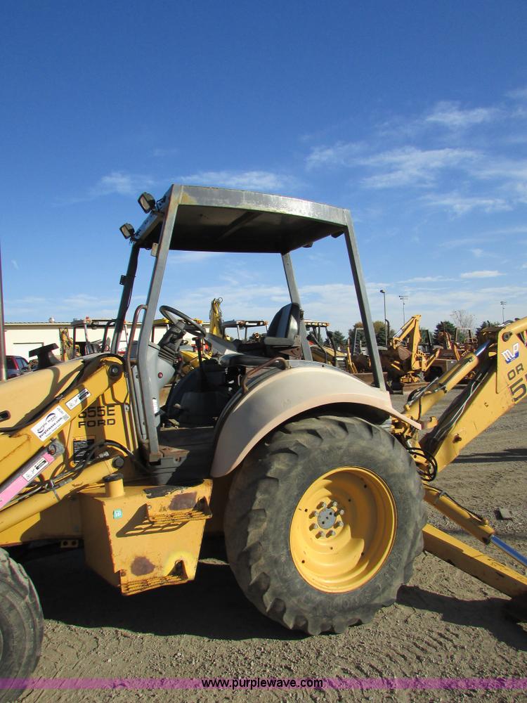 image for item I6737 1998 New Holland 655E backhoe