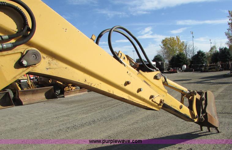 image for item I6737 1998 New Holland 655E backhoe