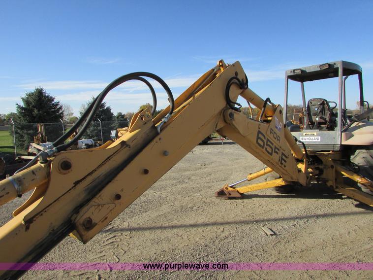 image for item I6737 1998 New Holland 655E backhoe