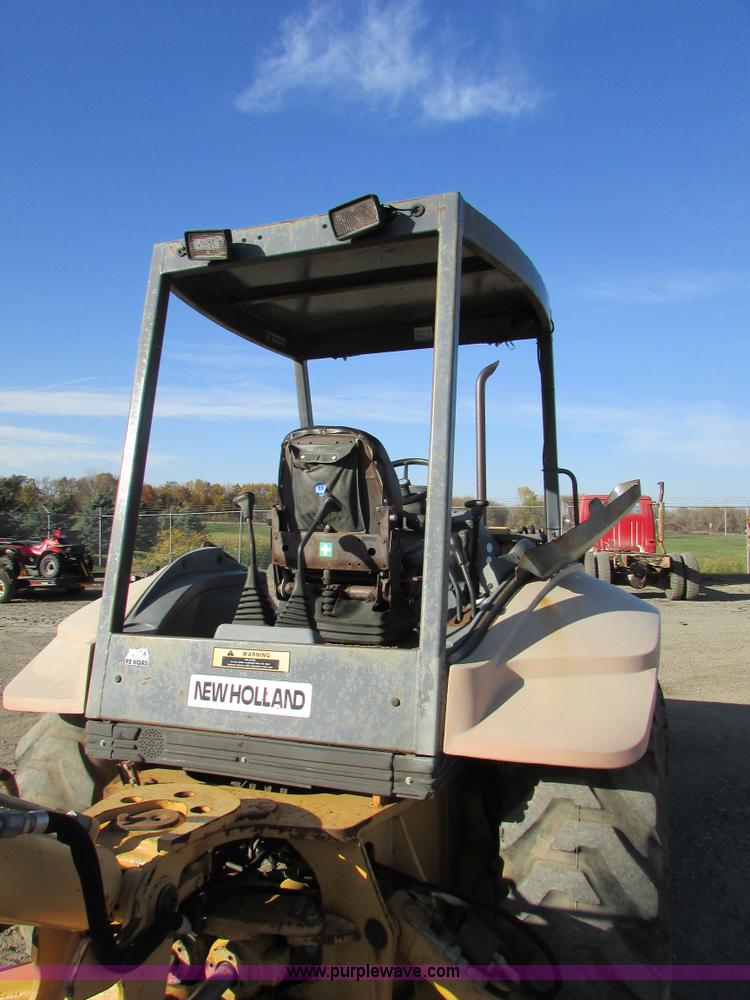 image for item I6737 1998 New Holland 655E backhoe