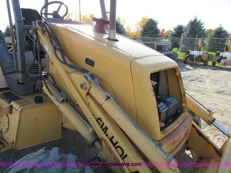 image for item I6737 1998 New Holland 655E backhoe