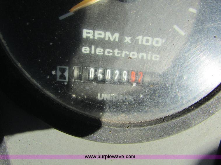 image for item I6737 1998 New Holland 655E backhoe