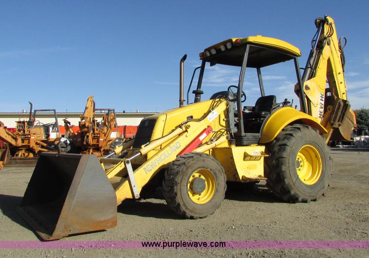 image for item I6738 2005 New Holland LB75B backhoe
