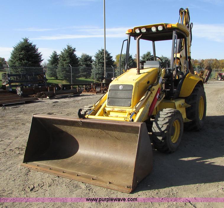 image for item I6738 2005 New Holland LB75B backhoe