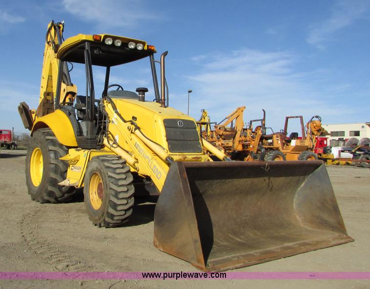 image for item I6738 2005 New Holland LB75B backhoe