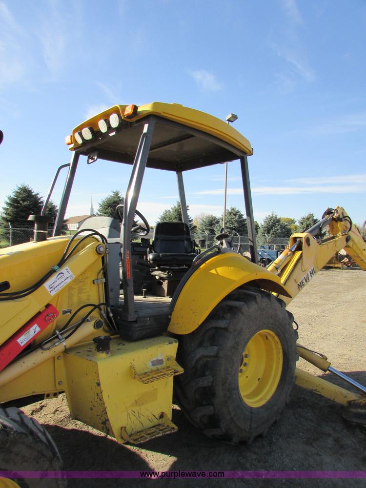 image for item I6738 2005 New Holland LB75B backhoe