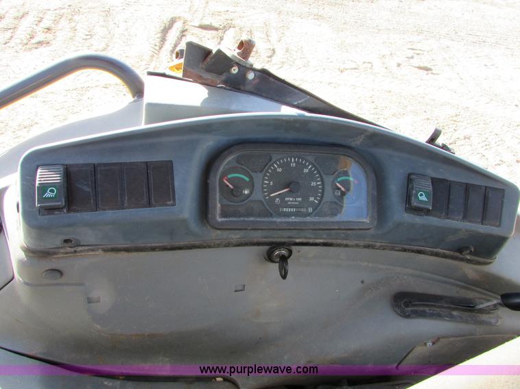 image for item I6738 2005 New Holland LB75B backhoe