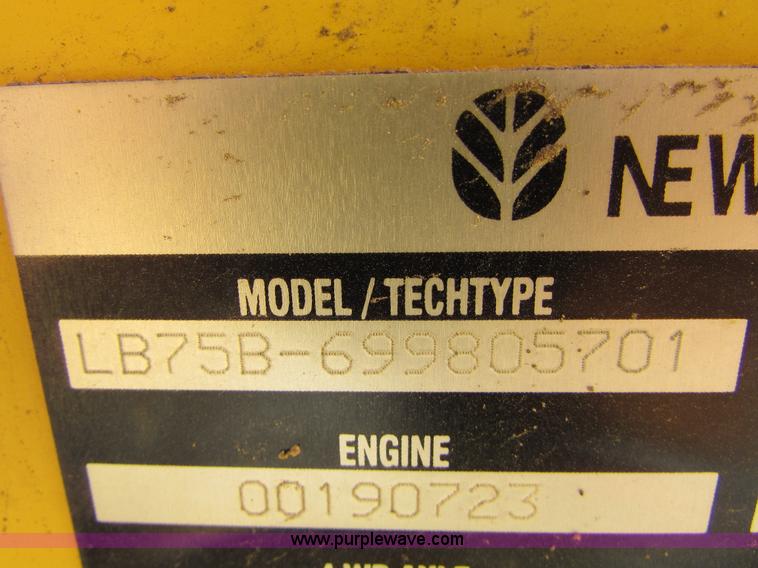 image for item I6738 2005 New Holland LB75B backhoe
