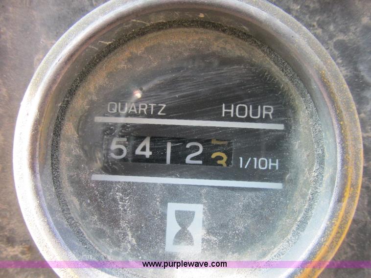 image for item J2384 1987 Komatsu WA150 wheel loader