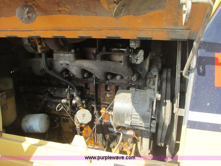 image for item J2384 1987 Komatsu WA150 wheel loader