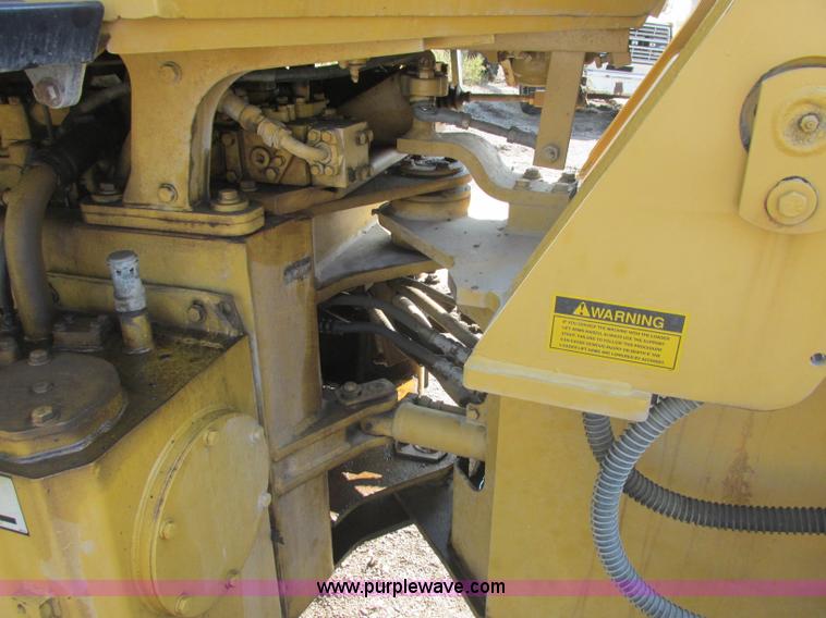 image for item J2384 1987 Komatsu WA150 wheel loader