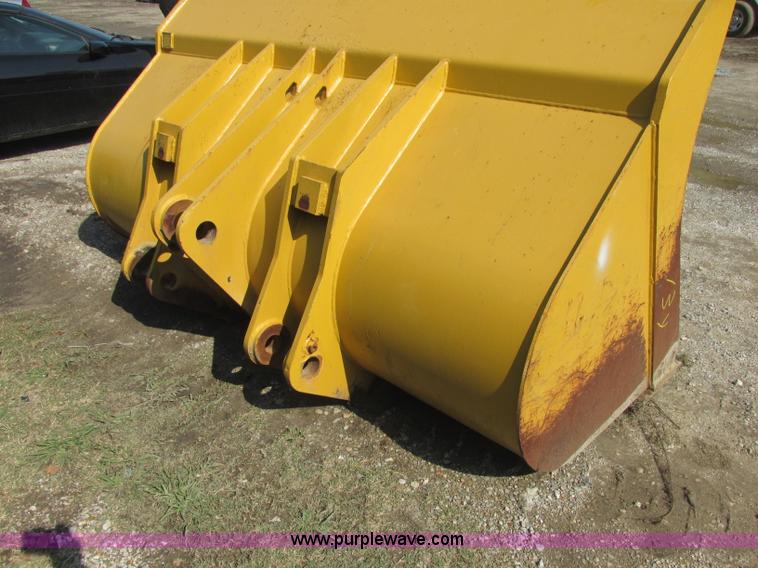 image for item J2391 JIB 708VLM bucket