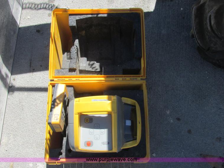 image for item J2401 Copperhead XD 2.0 laser screed