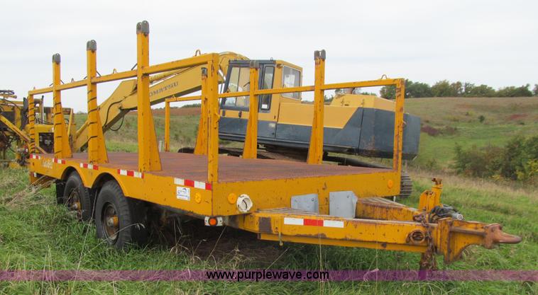 image for item J3390 1987 Sauber 1531 triple reel trailer