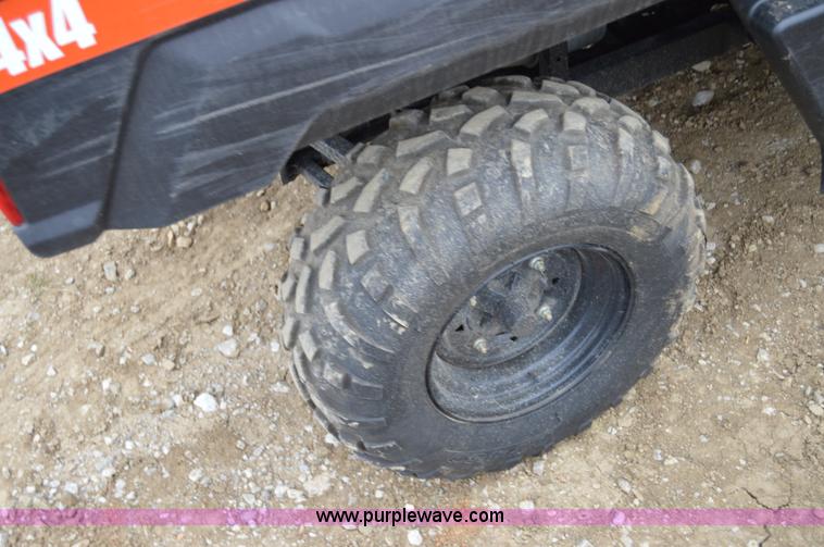 image for item Z9032 2011 Bobcat 3400XL UTV