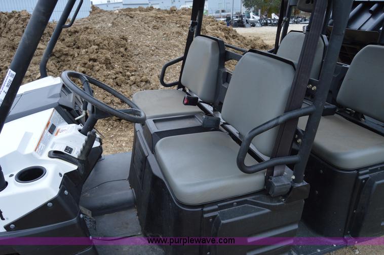 image for item Z9032 2011 Bobcat 3400XL UTV