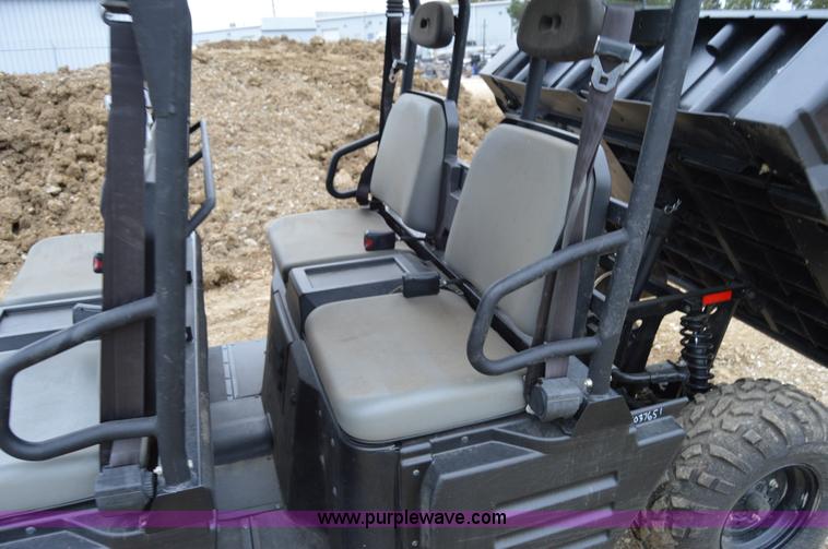 image for item Z9032 2011 Bobcat 3400XL UTV